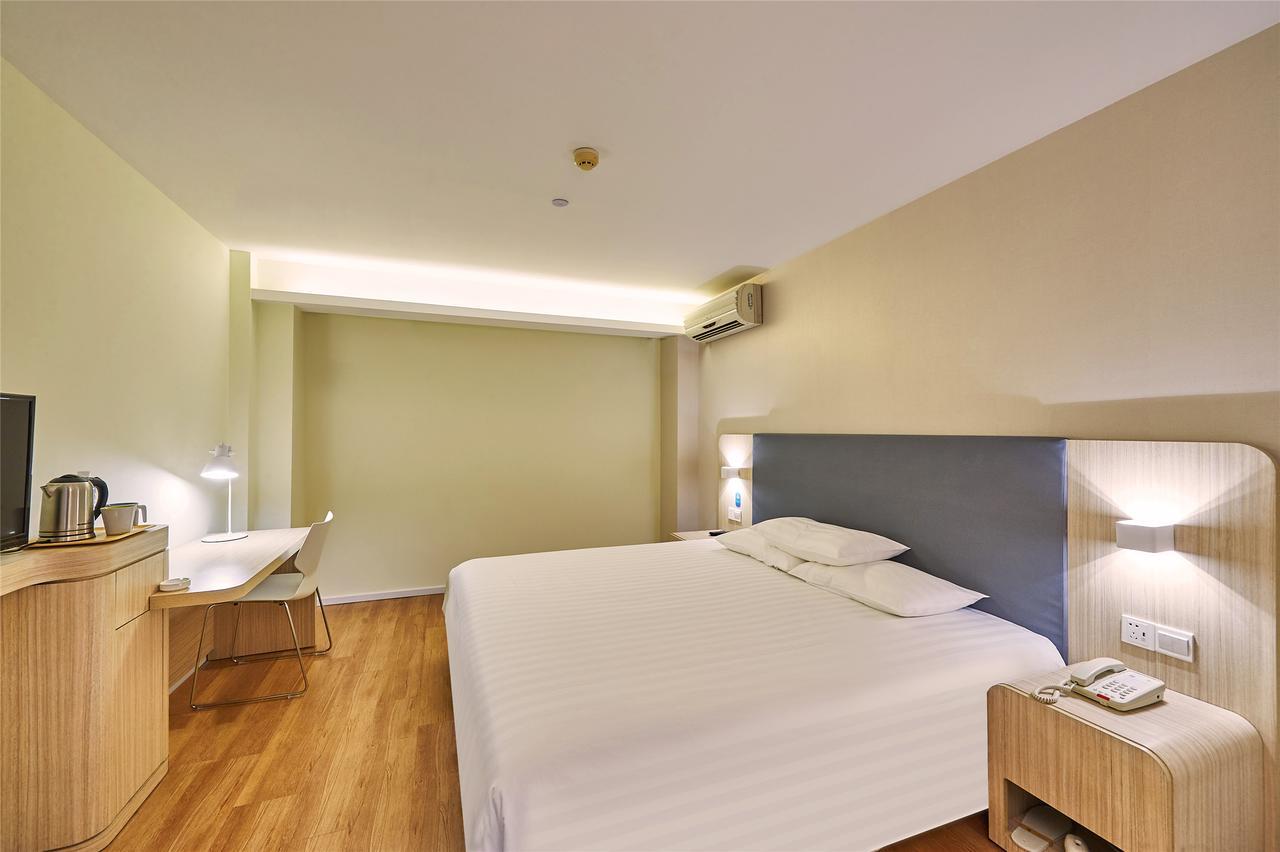 Hanting Hotel Qingdao Zhanqiao Railway Station Exteriér fotografie