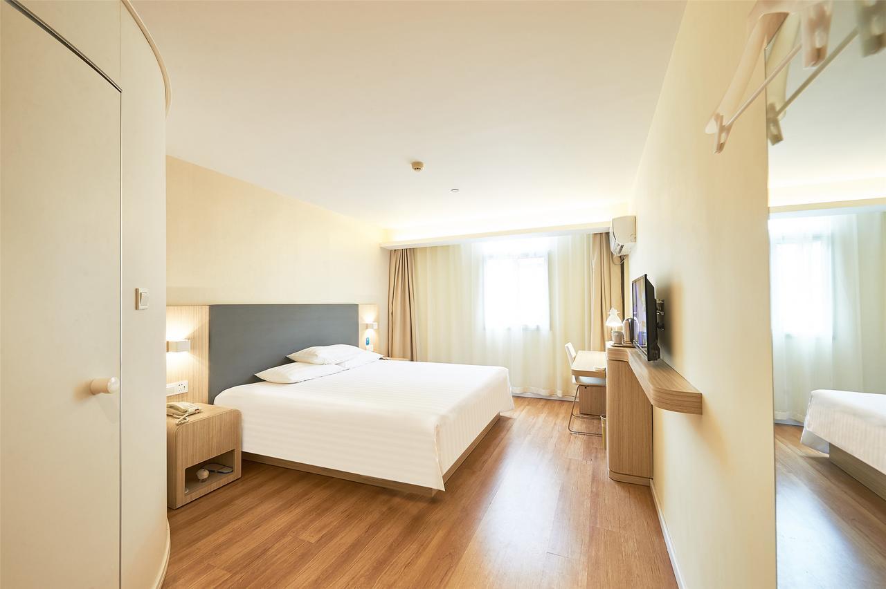 Hanting Hotel Qingdao Zhanqiao Railway Station Exteriér fotografie